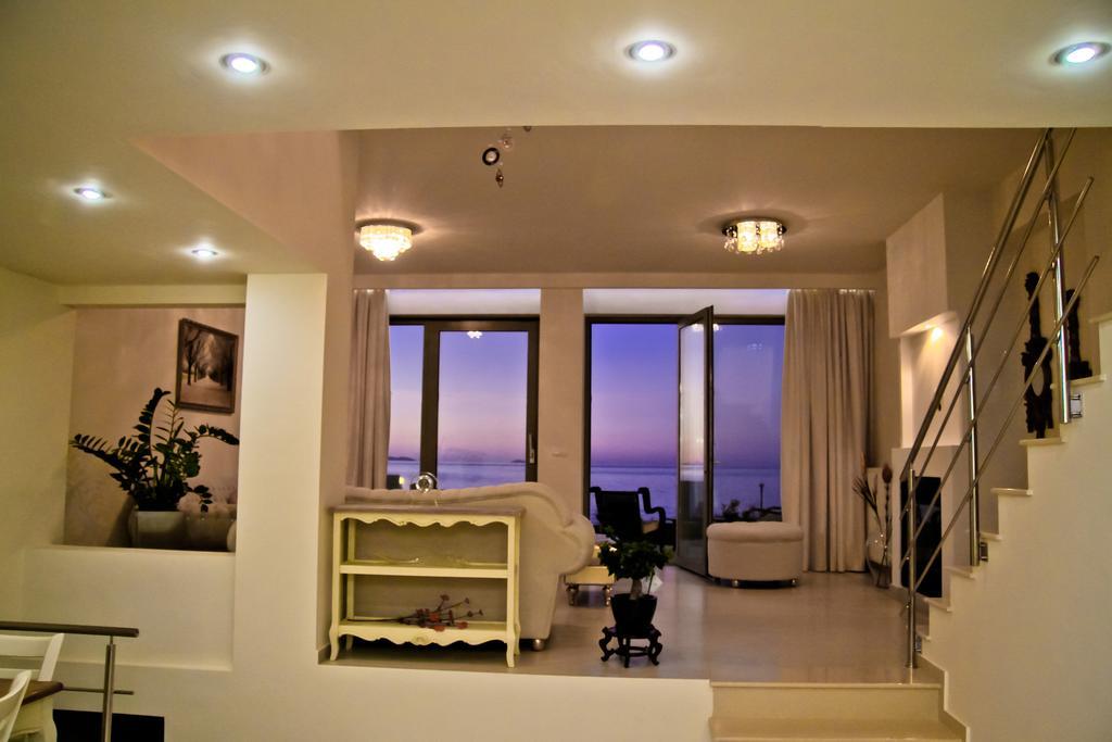 Sea View Beachfront Villa Maria Gouves Exterior foto