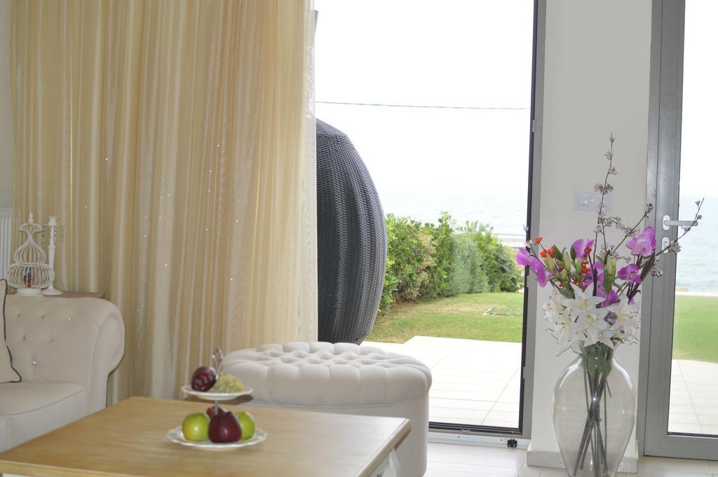 Sea View Beachfront Villa Maria Gouves Exterior foto